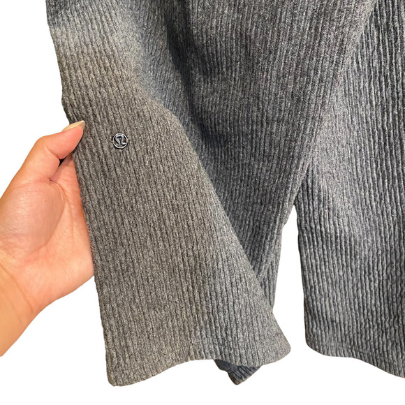 Lululemon Retreat Yourself Crop Heathered Core Dark Grey sz 6 - Picture 7 of 9